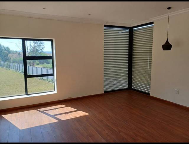 5 BEDROOM PROPERTY TO RENT IN LANSERIA